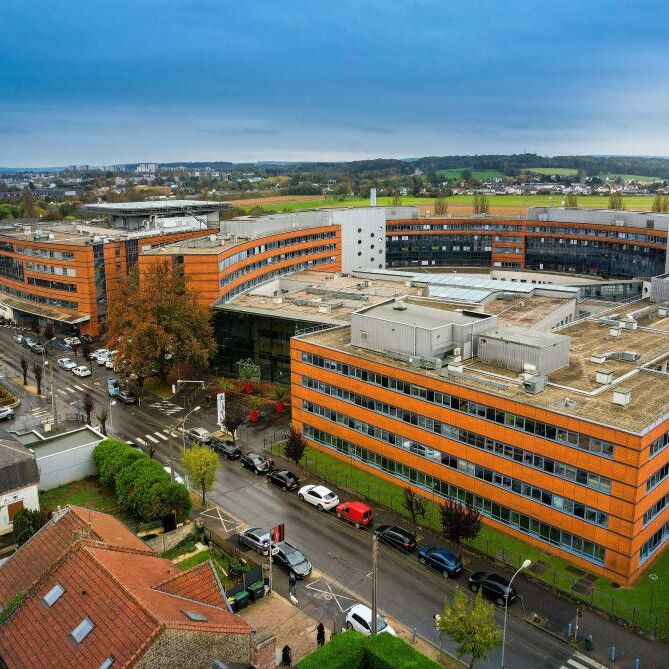 Hôpital Manchester à Charleville